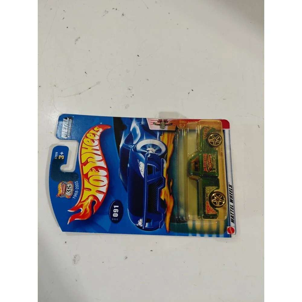 NIP Hot Wheels Radical Wrestlers 1:64 DieCast Custom 1969 Chevrolet Pickup Truck